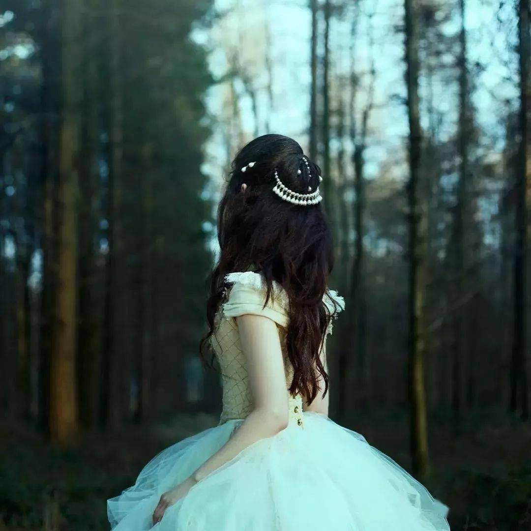 女孩|她用鲜花打造出如梦般的童话世界 让无数女孩实现仙女梦