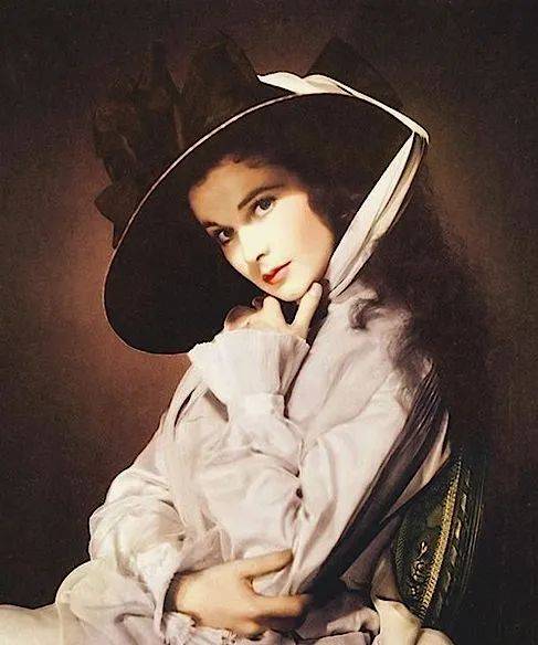 雯丽|她的一生曾被费·雯丽演绎,曾荣誉加身,却最终声名狼藉