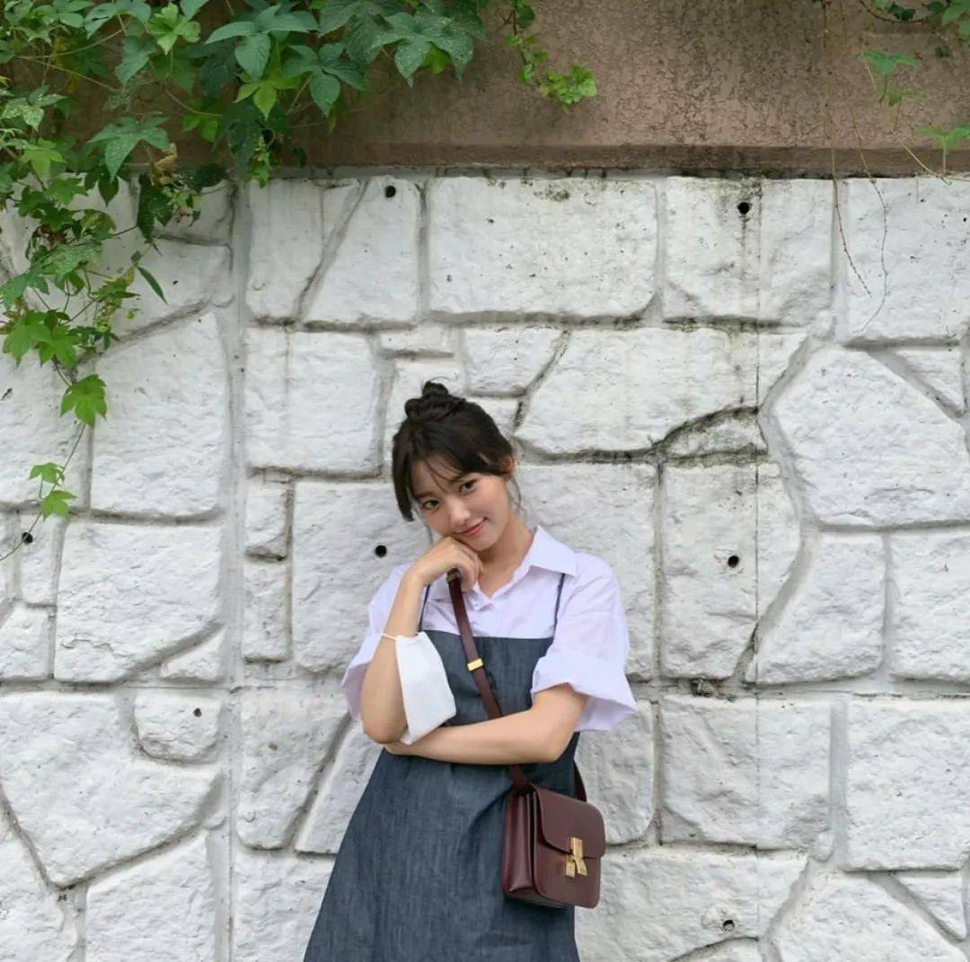 卷发|不要再弄这3种发型了！显老又显土！踩雷指数高达99.99%！