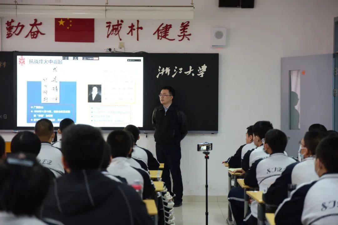 石家庄有哪些大学校园招聘会 75471a3bb1ad4682929b69c8bd3f2ad8.jpeg