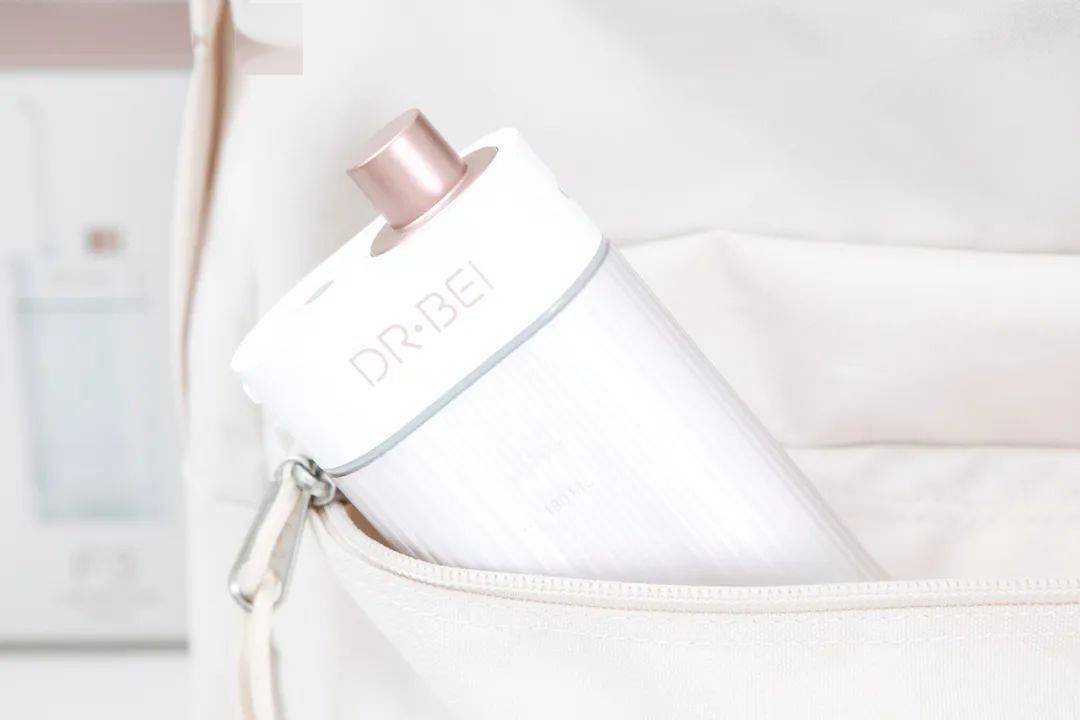 口腔|专业牙医也在用的冲牙器，1秒滋出牙缝残渣，爽！