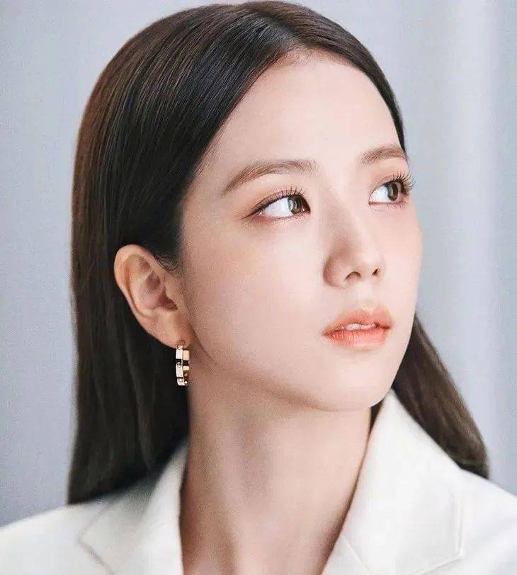 海豚|和妈妈戴情侣款的小海豚，真真是把珠宝戴到了起跑线上