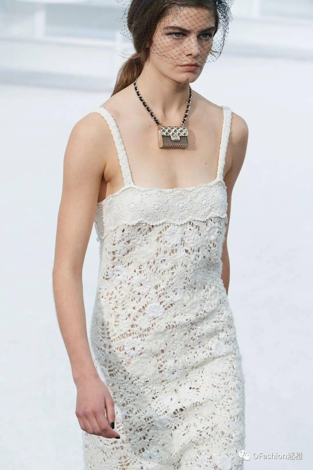 Coco|凭什么不是真金白银的CHANEL配饰,有这么多人愿意买单