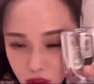 技巧|每天一个变美技巧！蔡卓宜徒手瘦脸4分钟见效，张钧甯按摩瘦出小脸