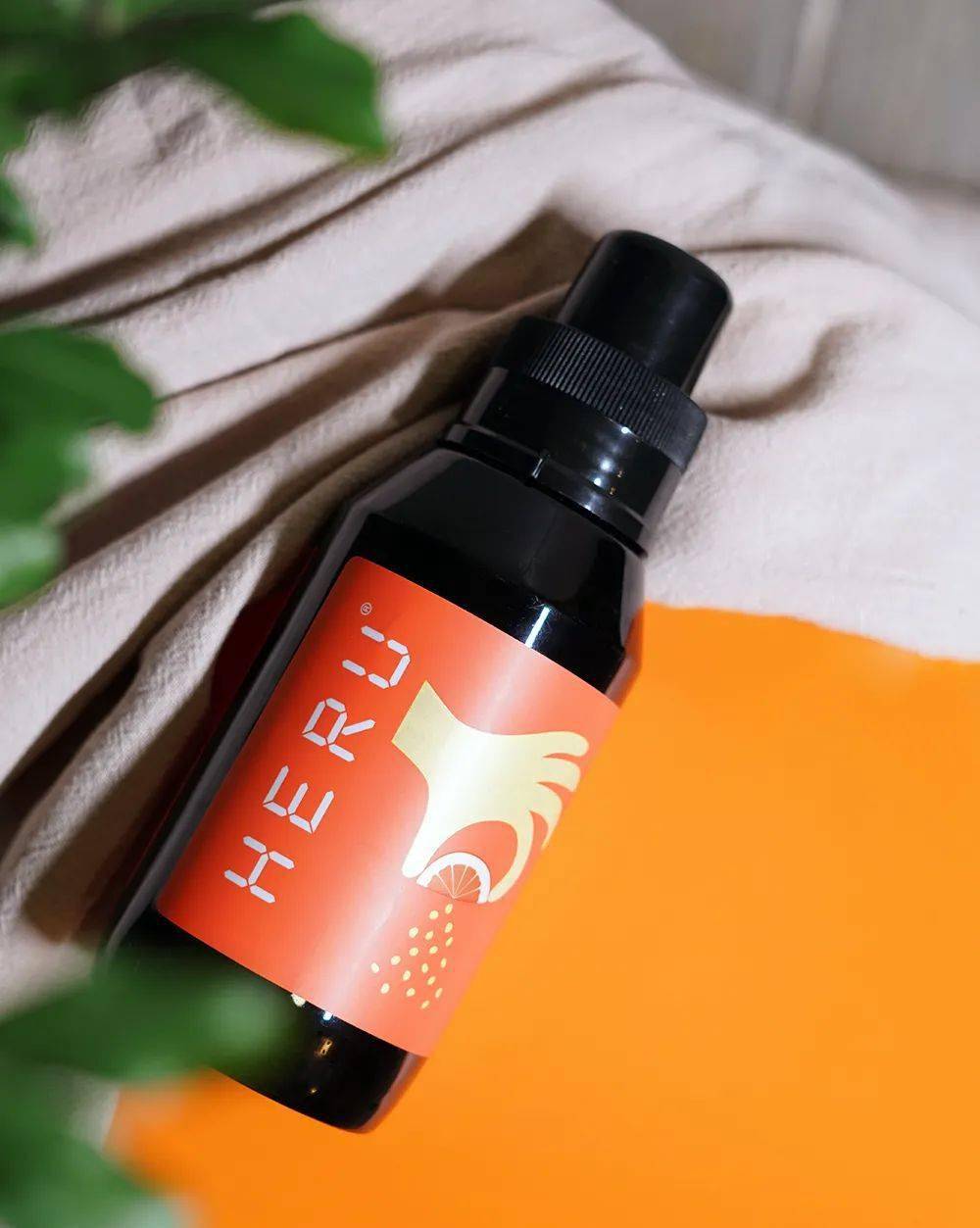heru|堪称「心机版」衣物香水，法国黑科技留香珠，1 秒拥有高级香