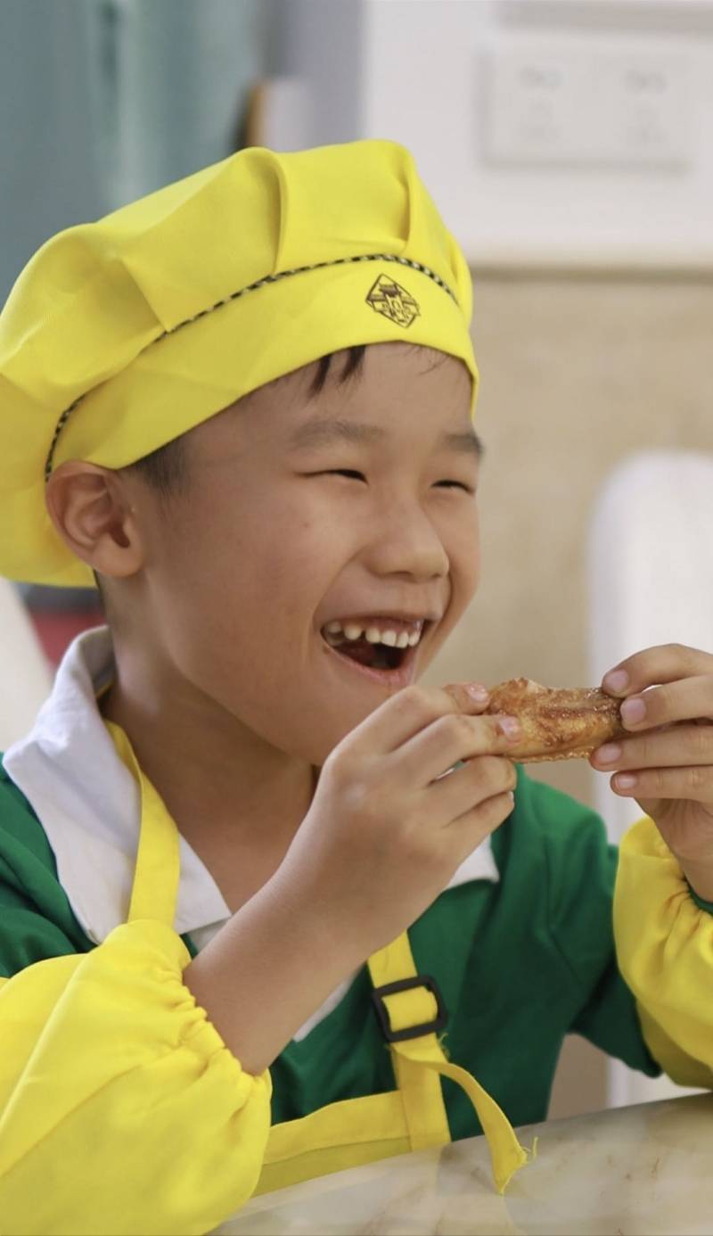 可乐鸡翅|硬核必修课！做一盘可乐鸡翅，犒劳一顿自助餐！