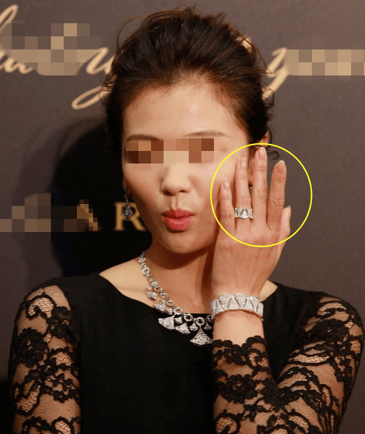 玫瑰|解决黑、干、糙，养出娇嫩双手，还买1送1