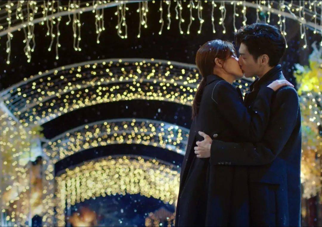 弧度|把低马尾扎得像恋爱一样甜