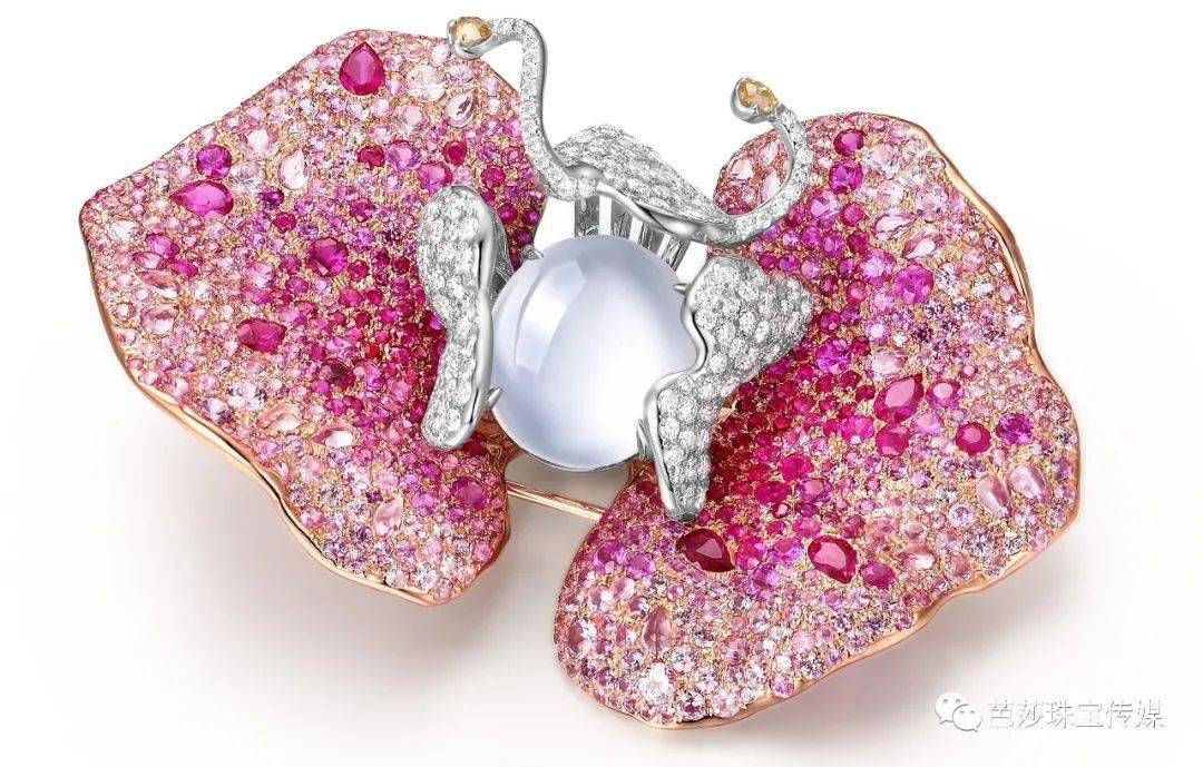 作品|设计师联盟再登拍场|萍君，用珠宝作画的设计师