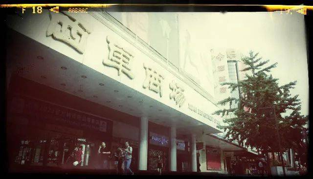 郭敬明|“拷打”郭敬明的李诚儒，到底凭什么这么狂？