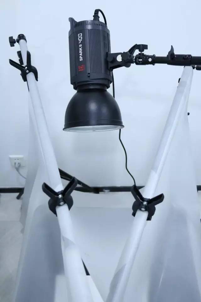 商品|珠宝商品不想修图?那就前期拍出闪闪亮亮!