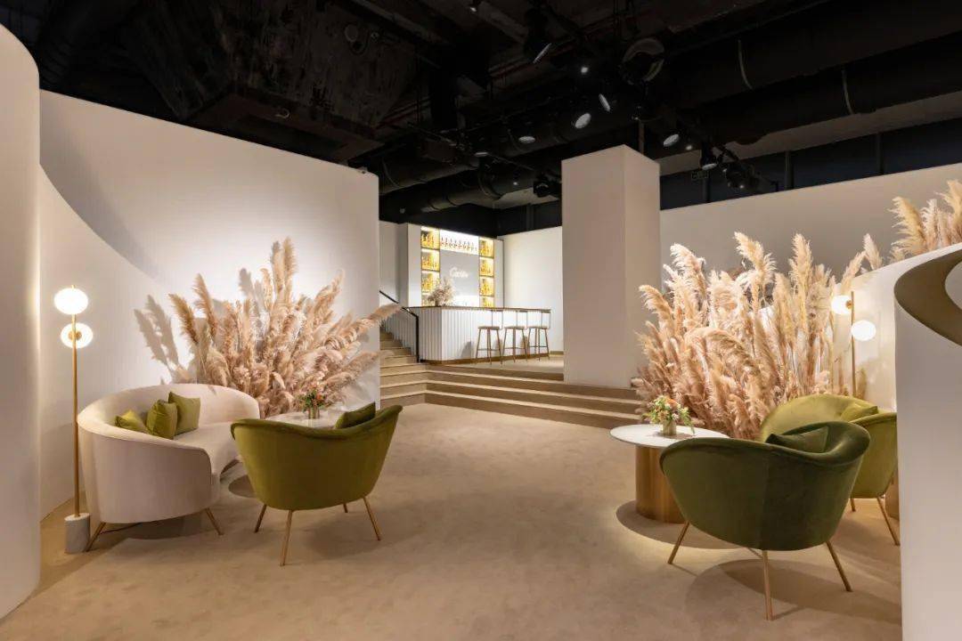 珠宝|看高级珠宝的心情，就像爱上金城武