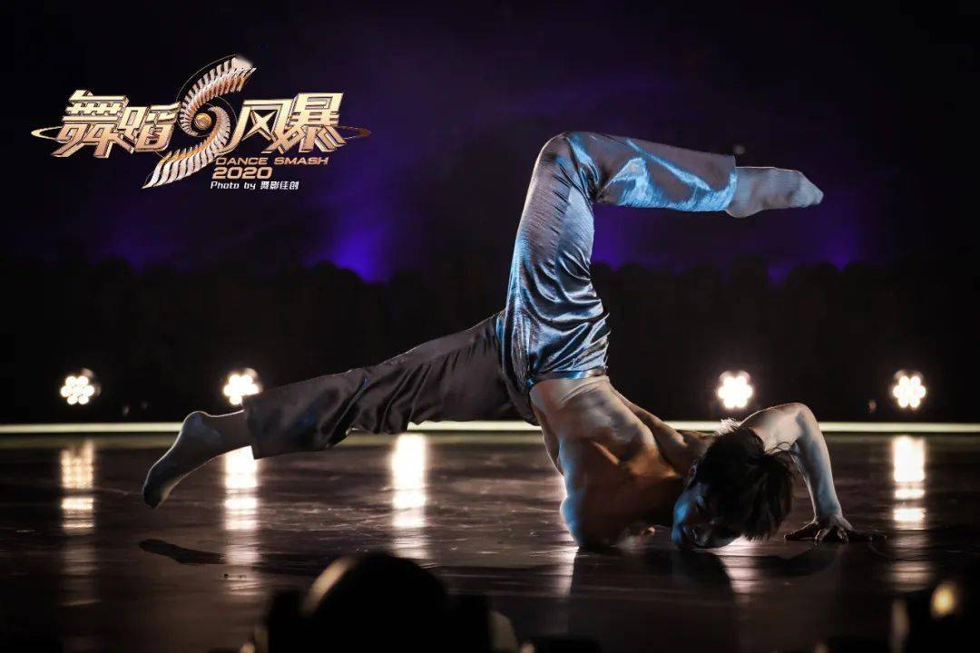 风暴舞在线观看免费完整版 b49e746a352341a4991ec5d86da70447.jpeg