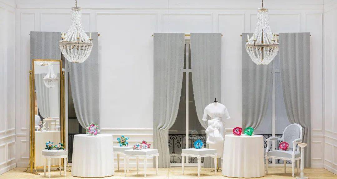 吉娜|第13届金鹰节开幕，《以家人之名》重聚合唱，吉娜官宣怀孕...