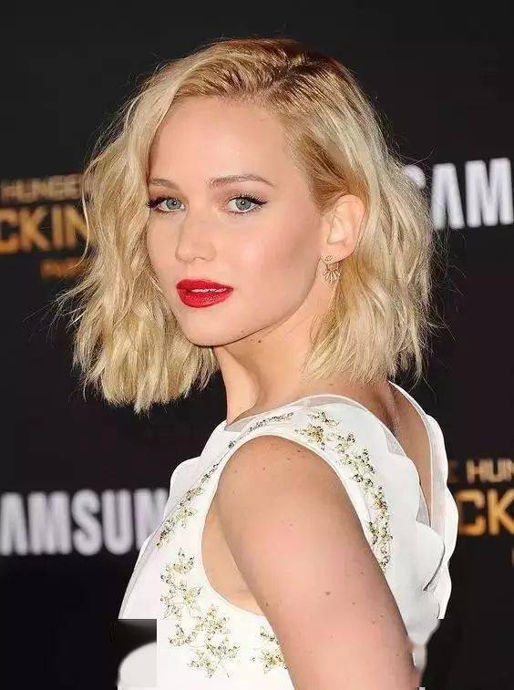 头发|从短发到长发的过渡期,这些发型让你美美度过~