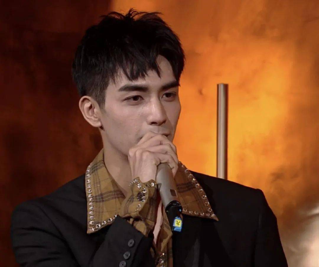 金鹰节|这位小鲜肉要演《以痘痘之名》?