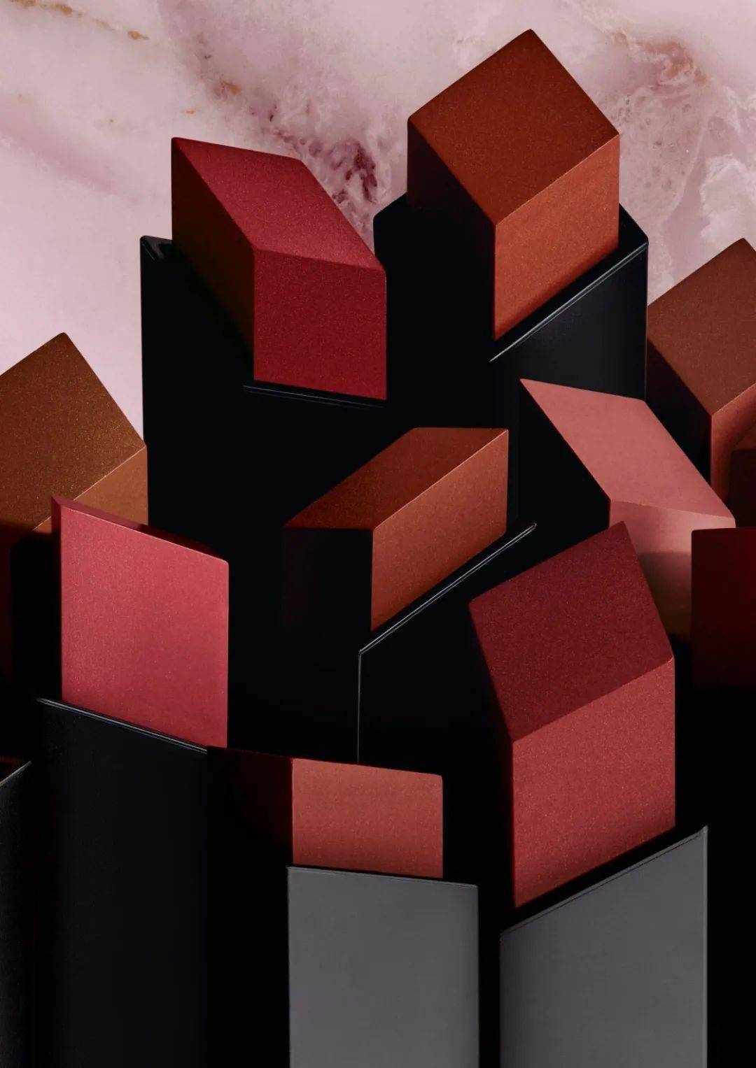 虞书欣|都是女生，她凭什么能活得如此恣意且真实？