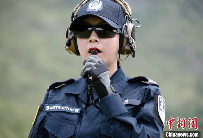 训练|广西出入境边防检查总站唯一警务实战女教官的铁骨柔情