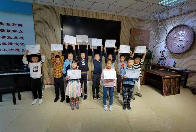 什么子十足成语_成语故事图片