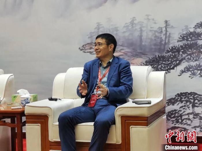 钟宝申:光伏发电将在中国碳中和目标实现过程中起主导