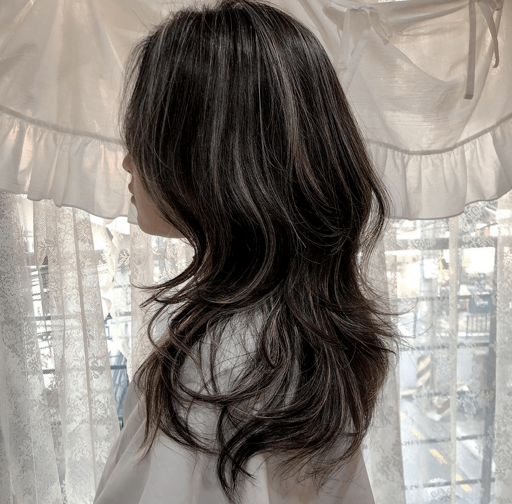 层次|学会这几点,秋季长发更迷人