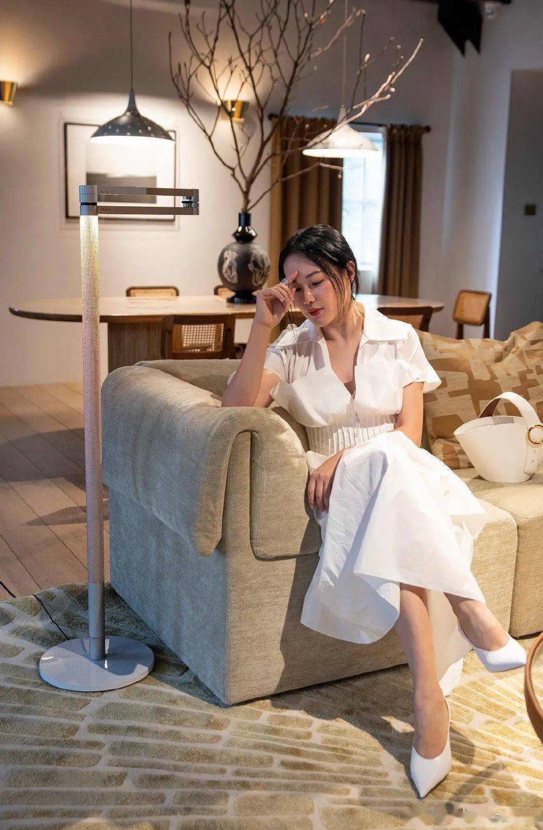 按摩|跟着张继科张国伟解锁专业颈椎按摩仪，真香！