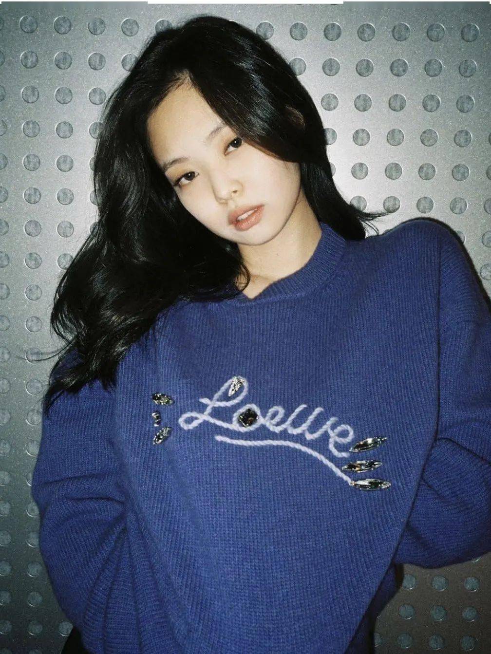 宝藏|想和虞书欣一样做个宝藏女孩，首先得有一件同款宝石衣啊！