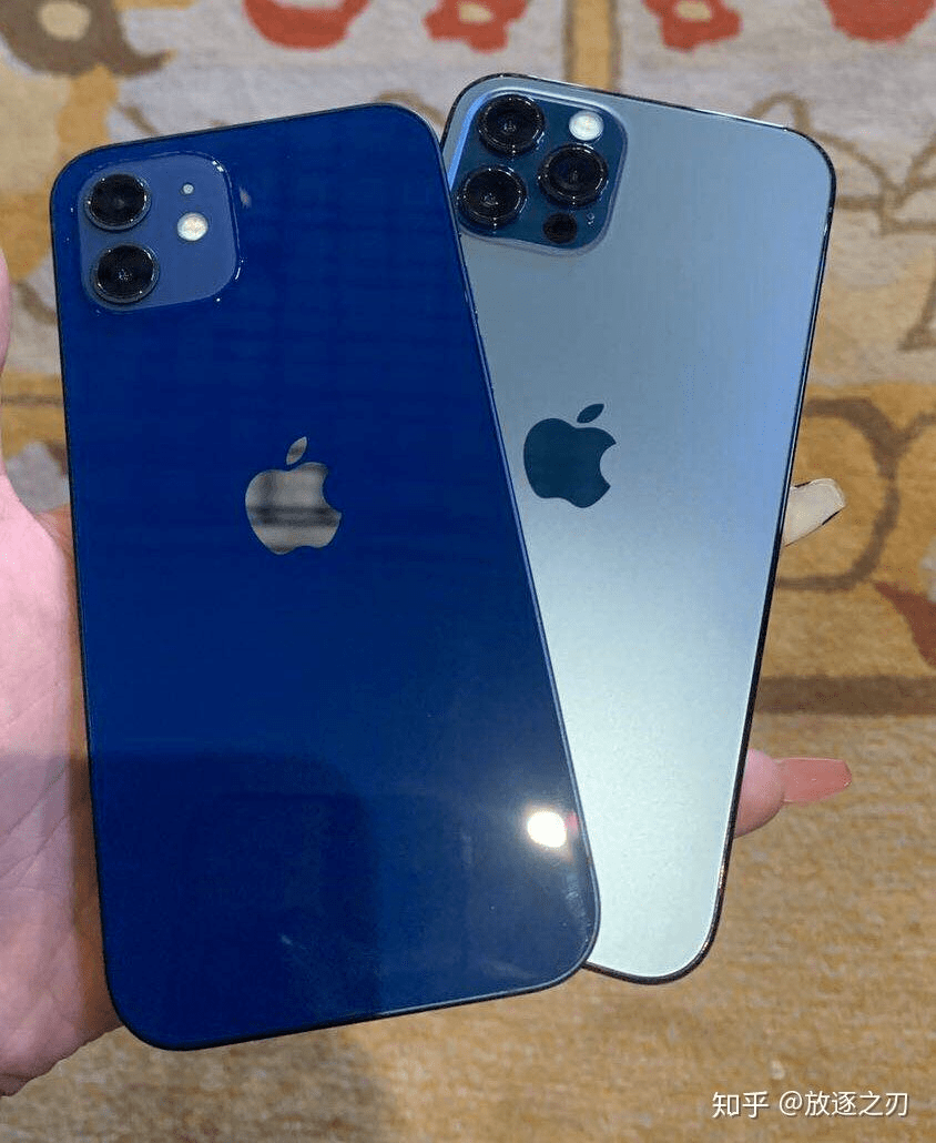 iphone 12色差大遭网友吐槽,苹果翻车了?_蓝色