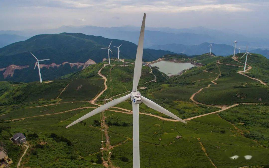【重磅】化州投资40亿建风力发电"风车山"!