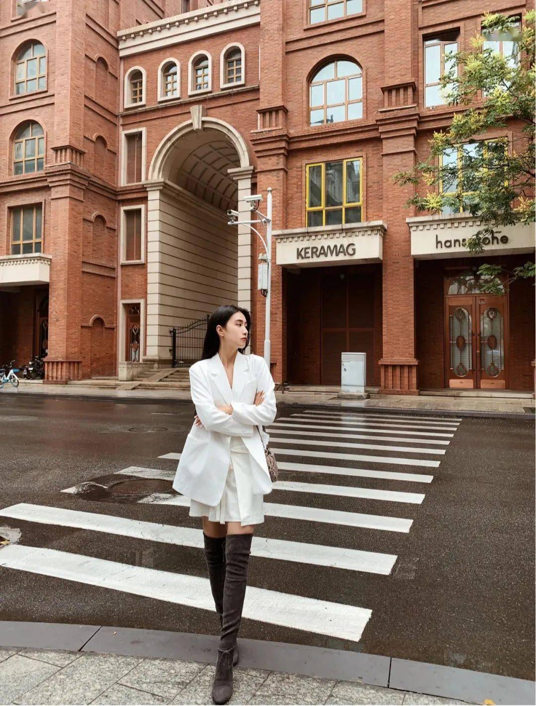 丝巾|我减少了买衣服的次数，却越穿越好看了！