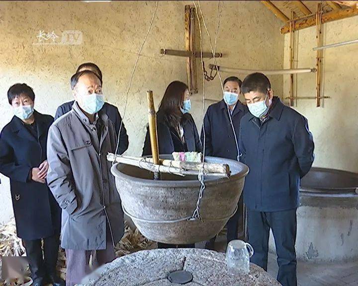 李向彬带领市人大视察组来我县视察脱贫攻坚工作