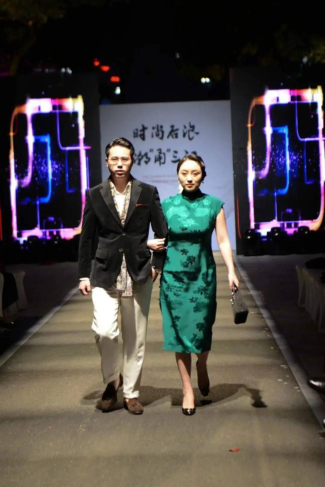 外滩|三江前浪推后浪！时尚浪潮在1844年开埠的老外滩，蜿蜒流转…