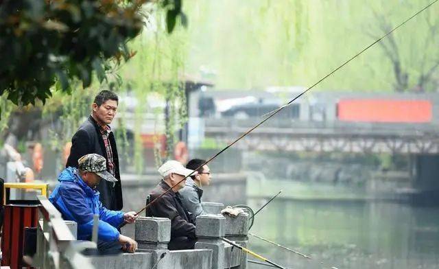 秋末|鱼儿不吃钩的5大特征秋末冬初季节交替