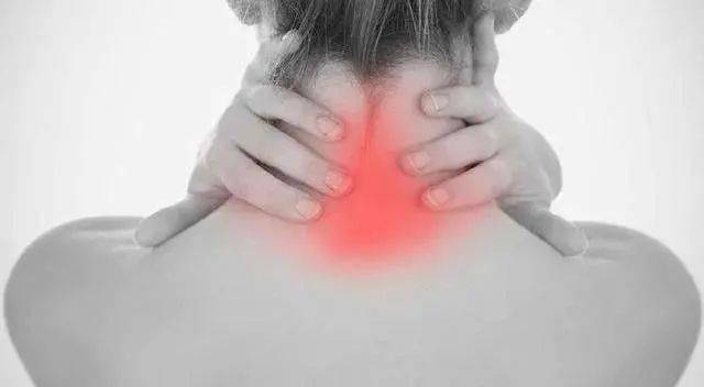悦健康丨腰酸背痛肩膀痛,可能是筋膜炎在作祟!