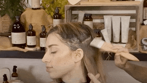 头皮|她一甩头发，我的心跳就跟着漏了一拍！