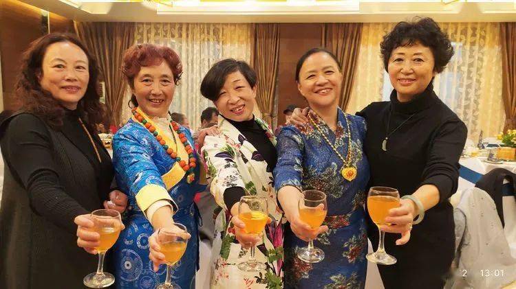 康定市2020年gdp_康定情歌简谱