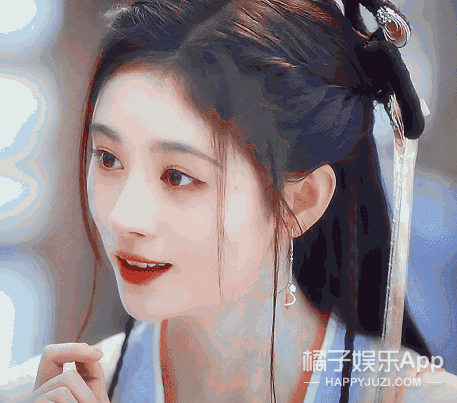 小鞠|她的化妆师该下岗了吧...