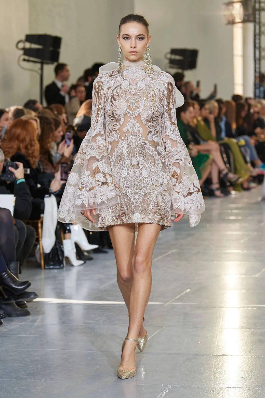 艺术|拜占庭风格时装 | 富丽堂皇拜占庭 ,至高无上是流行