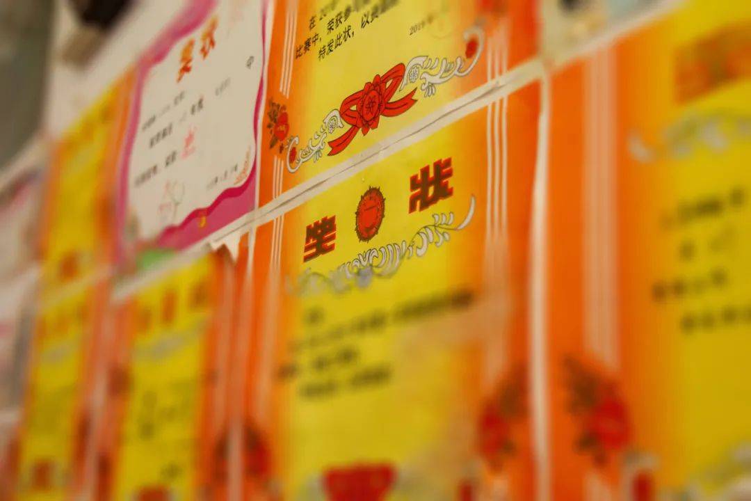 七岁那年，他得了“丧尸”一样的怪病