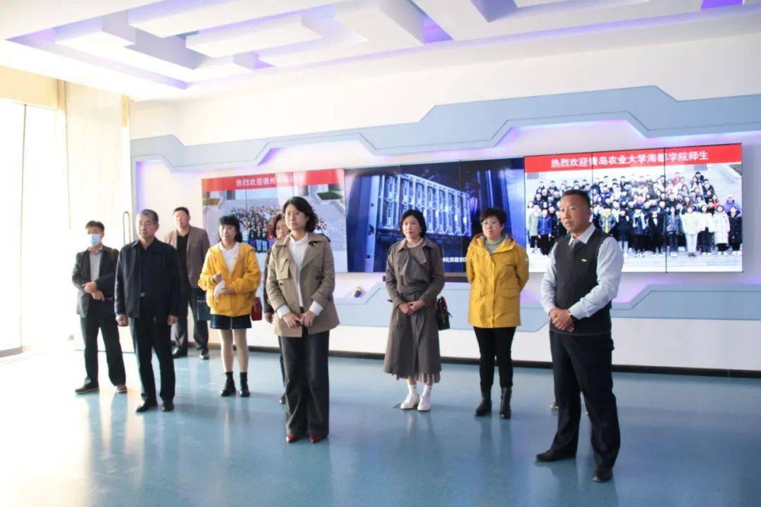10月28日上午,龙口市政协副主席于艳丽一行,到我县考察校园安全工作.