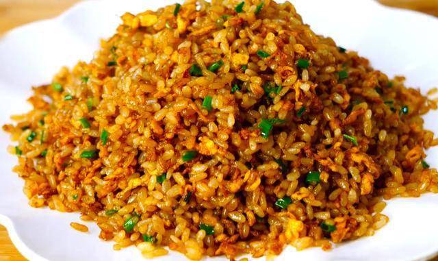 米饭怎么炒好吃不放鸡蛋 4a7d0e352d8e436995cd3898684b9243.jpeg