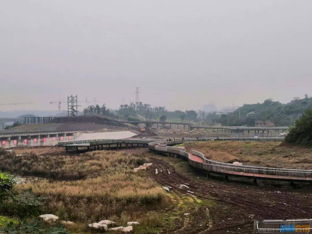 富顺高铁站房轮廓已现!更有北二环路,东城客货枢纽站,公交规划全曝光!