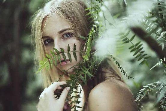 植物|熬夜新救星｜分享我最近的生活和近期在用的肌肤“吃素”法！