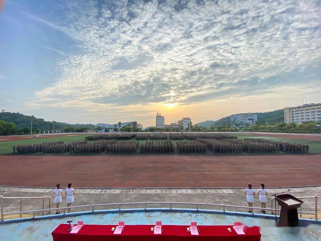 在广西财经学院防城港学院田径场广西国际商务职业技术学院(防城港