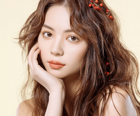 预售|200块也能化出百万化妆师同款底妆！3分钟让毛孔隐形，get粉嘟嘟的奶油肌！实在是太好看了~