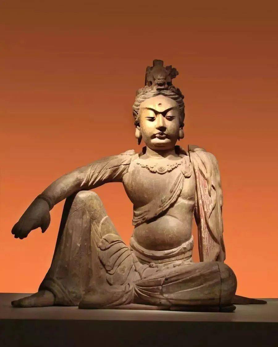 经典的流离｜国外收藏的中国古代木雕佛像，大部分来自山西…_菩萨