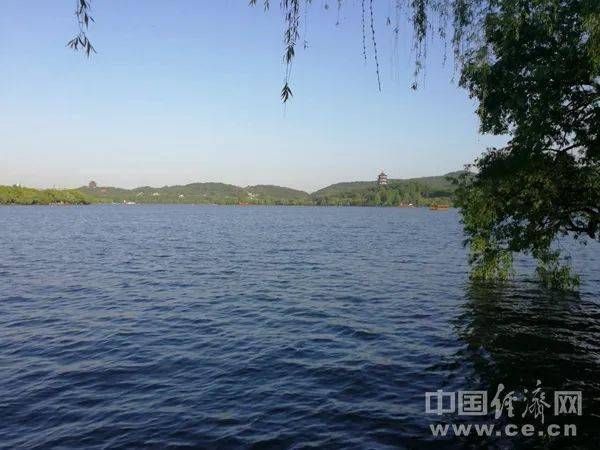 经济活动总量计算_计算家庭经济图片
