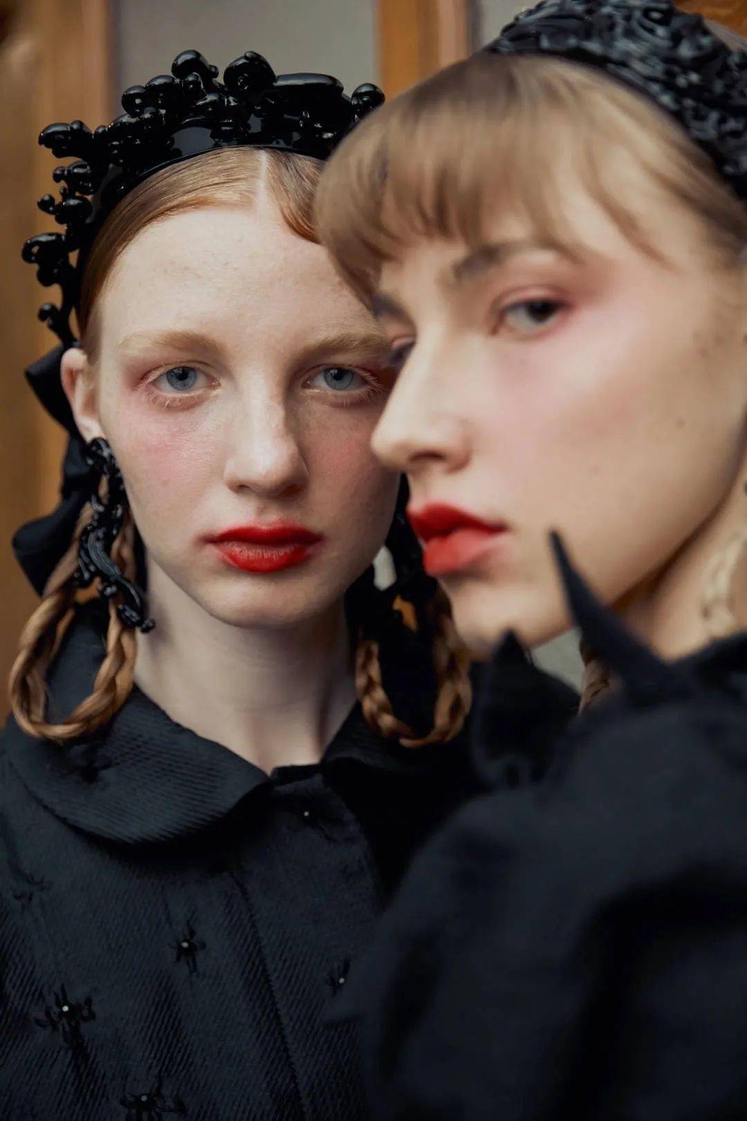 毛戈平|李佳琦推荐~热销4万+！能顾持妆10小时的神器究竟是什么？