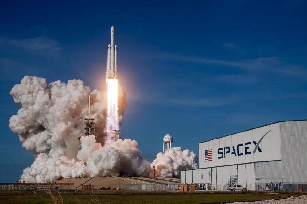 SpaceX|?SpaceX的野心，马斯克在下一盘大棋？