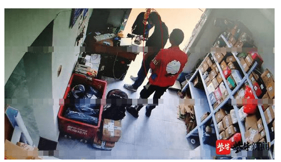 如何让快递放在快递站 616c7c3e78514f5c80640fe256358d00.png